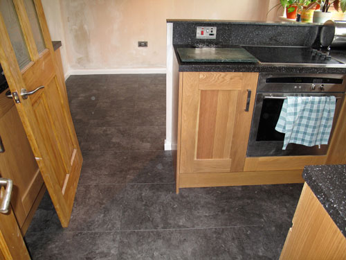 Vinyl tiles good quality